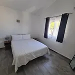 Oura - Large - Private Pool - 5 Bedrooms ヴィラ アルブフェイラ