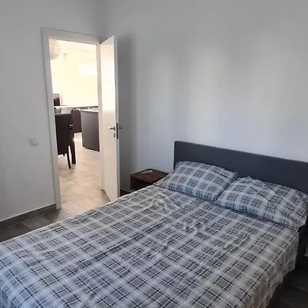 Вилла Oura - Large - Private Pool - 5 Bedrooms