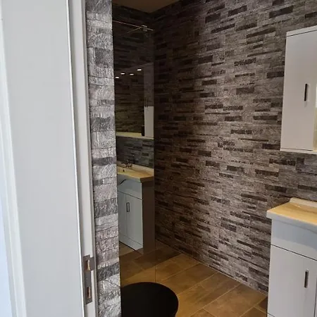 Oura - Large - Private Pool - 5 Bedrooms *