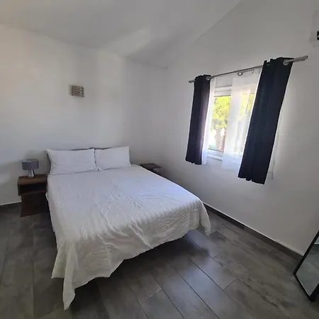 Oura - Large - Private Pool - 5 Bedrooms Βίλα Αλμπουφέιρα