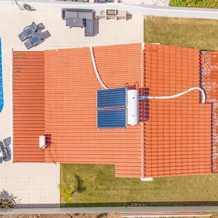 Oura - Large - Private Pool - 5 Bedrooms Villa