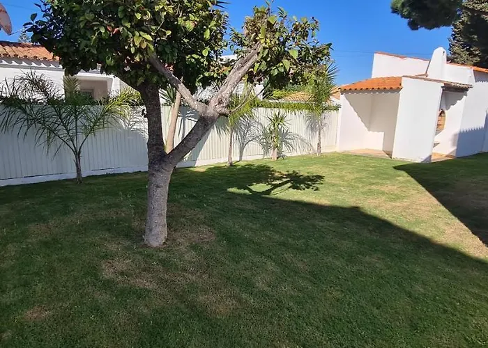 Oura - Large - Private Pool - 5 Bedrooms