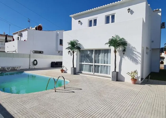 Oura - Large - Private Pool - 5 Bedrooms